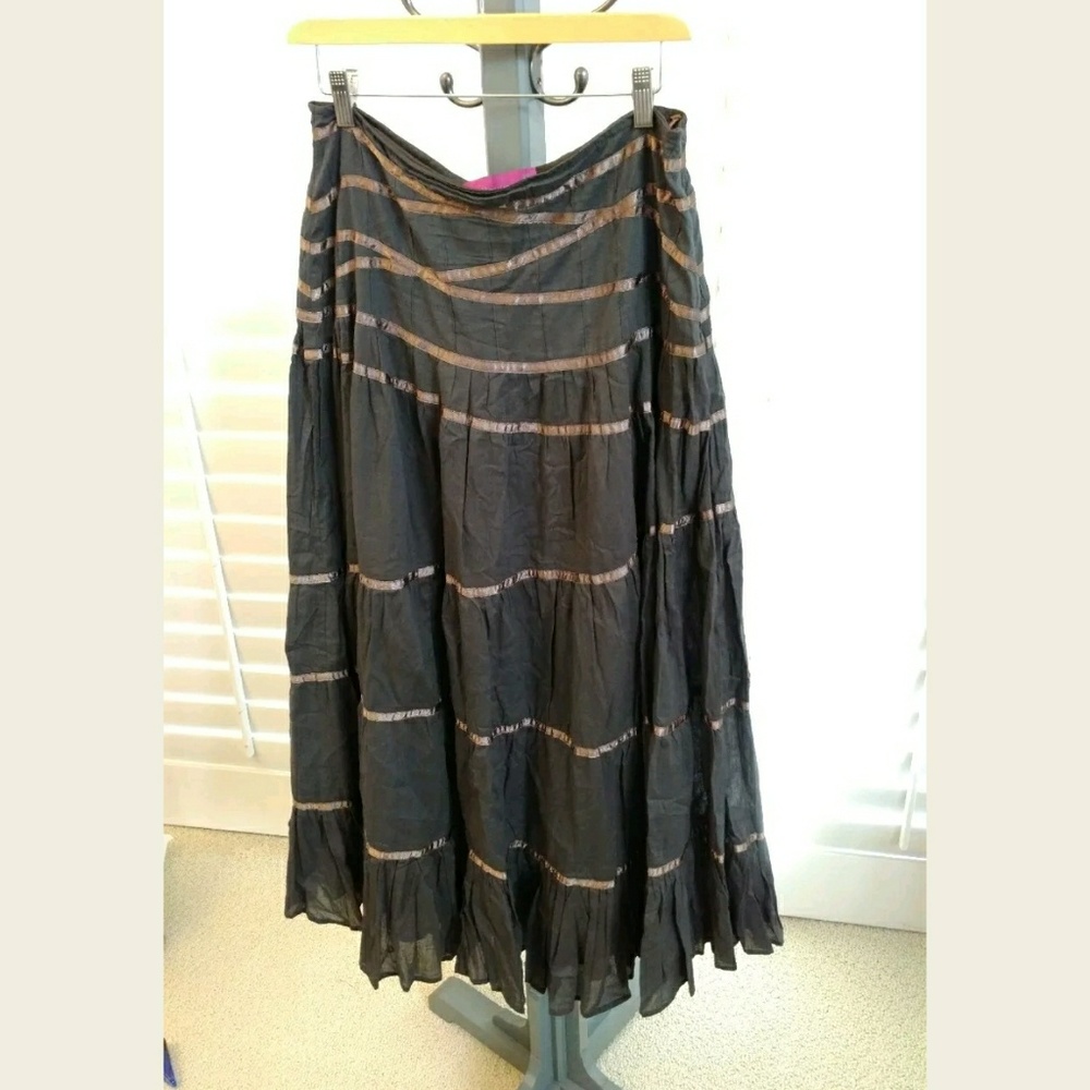 Mix Nouveau, L, Tiered Skirt, Pintucked Yoke